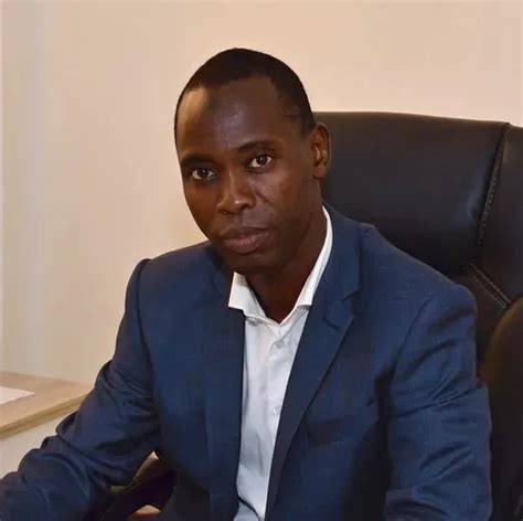You are currently viewing Débat sur l’éligibilité d’Ousmane Sonko : Daouda Mine tranche la question