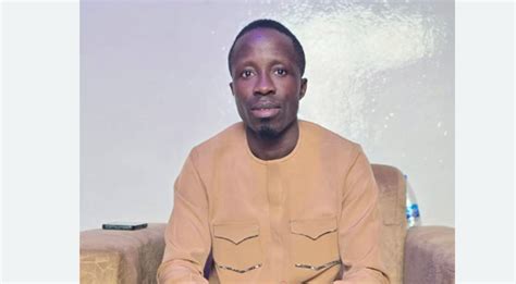 You are currently viewing Rebeuss : l’émouvante poignée d’adieux entre Abdou Nguer et Badara Gadiaga