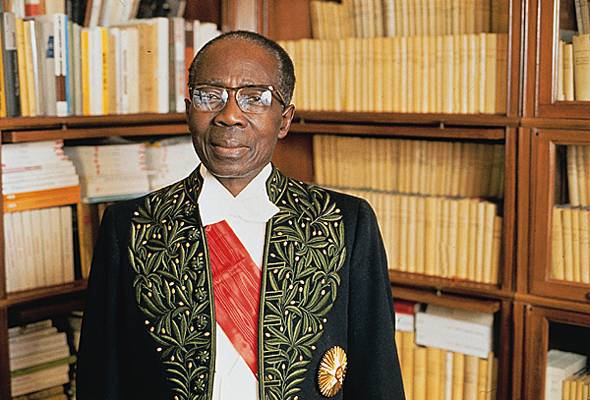 You are currently viewing Cheikh Anta Diop : 102 ans après, une pensée toujours au cœur de la souveraineté africaine