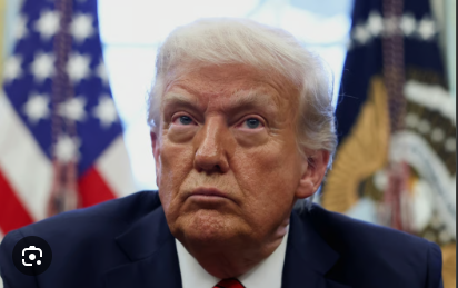 You are currently viewing Donald Trump annonce des frappes américaines contre l’État islamique au Donald Trump