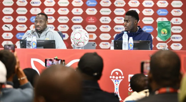 You are currently viewing Pape Thiaw avant Sénégal–Bénin : « L’objectif est de gagner et rester à Tanger »