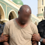 Lire la suite à propos de l’article Yeumbeul-Sud : un homme arrêté pour vol de chaussures devant une mosquée