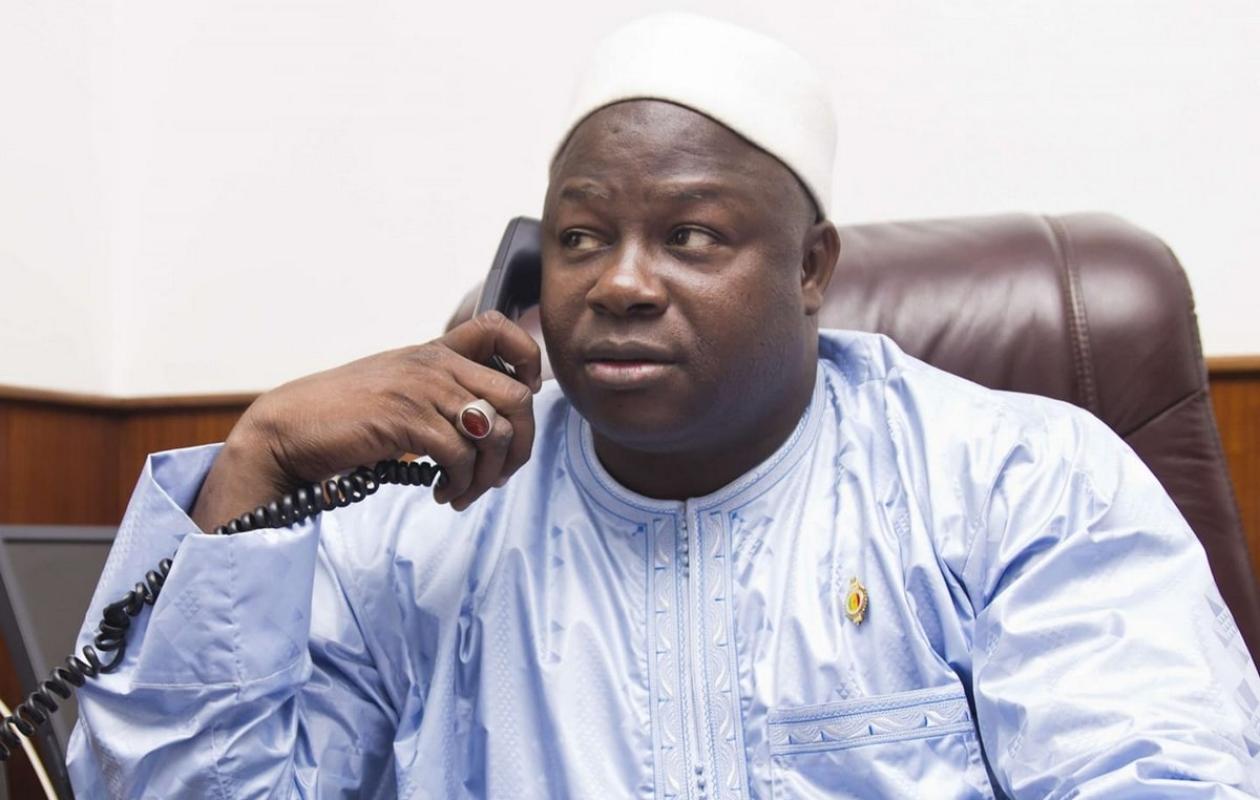 You are currently viewing Boughazéli : une nouvelle plainte pour abus de confiance le rattrape après sa détention