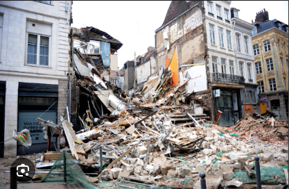 You are currently viewing Kenya : un immeuble en construction s’effondre, bilan encore incertain