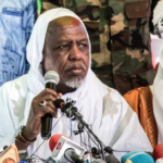 Lire la suite à propos de l’article Paix au Mali : l’imam Dicko défie la violence par le dialogue