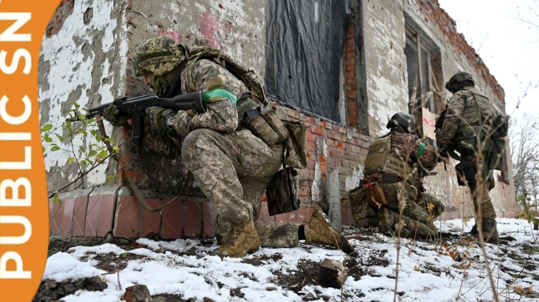 You are currently viewing Quatre ans de guerre : les « 1 000 morsures » russes pour affaiblir les défenses ukrainiennes