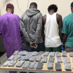 Lire la suite à propos de l’article Rufisque : 2 milliards F CFA en billets noirs saisis, cinq suspects arrêtés