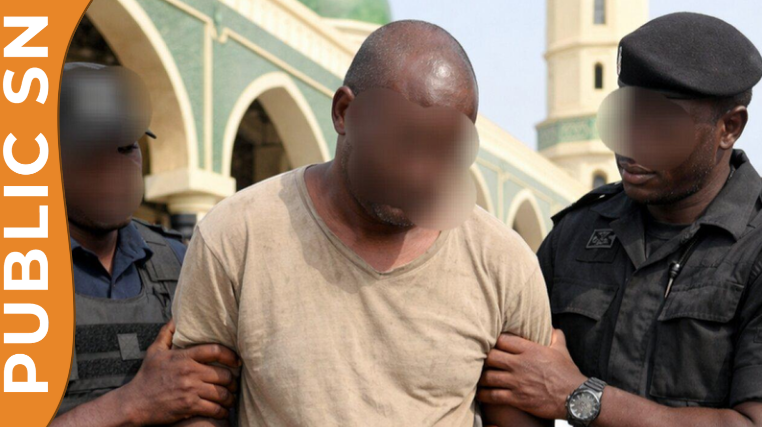 Insolite à la mosquée Arafat : un voleur arrêté avec le butin en pleine prière