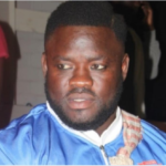 Lire la suite à propos de l’article Eumeu Sène cité dans l’affaire Pape Cheikh Diallo : démenti et plainte en vue