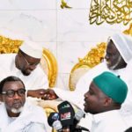 Lire la suite à propos de l’article Gamou 2026 : Ousmane Sonko rend visite à la famille de Mame El Hadji Ndiéguène à Thiès