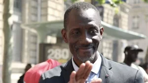 Lire la suite à propos de l’article France : une enquête du PNF vise le maire de Saint-Denis Bally Bagayoko