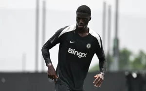 Lire la suite à propos de l’article Mercato : Galatasaray s’intéresse aussi à Mamadou Sarr