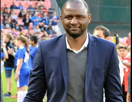 You are currently viewing Sénégal : Patrick Vieira attendu sur le banc contre le Mozambique et l’Éthiopie