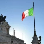 Lire la suite à propos de l’article Italie : le gouvernement interdit le voile intégral à l’école et limite à 30 % certains élèves étrangers
