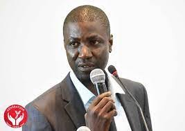 You are currently viewing Issa Thioro Gueye s’explique sur son absence à l’antenne de la RTS